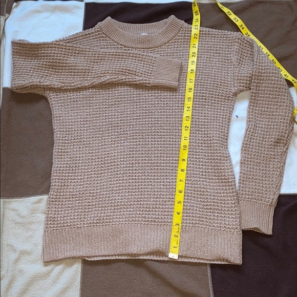 Time and Tru Men's Camel Crewneck Sweater - Picture 8 of 8